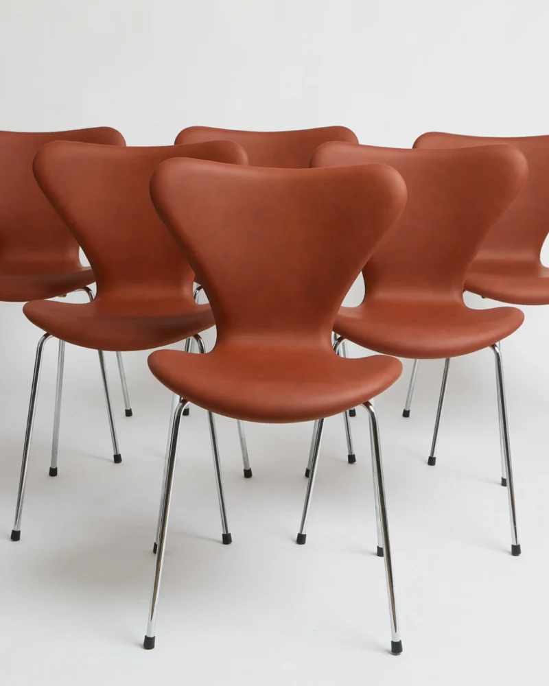 3107 brandy semi anilin – Arne Jacobsen (6)