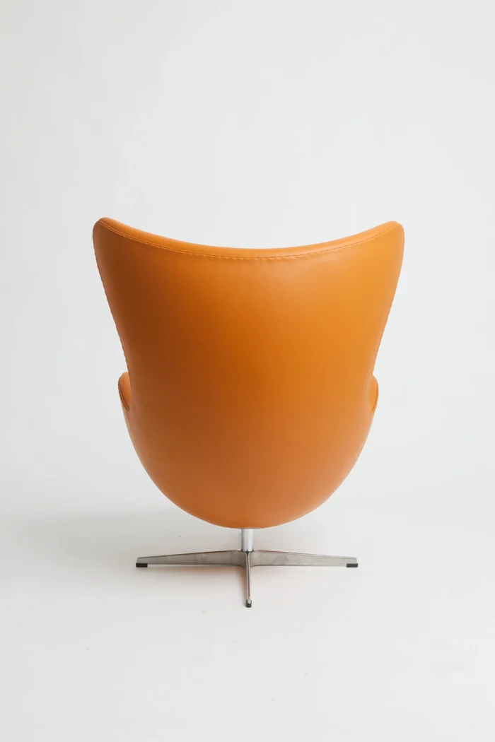 Ægget Classic – Arne Jacobsen Lænestole