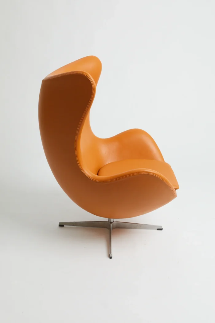 Ægget Classic – Arne Jacobsen Lænestole