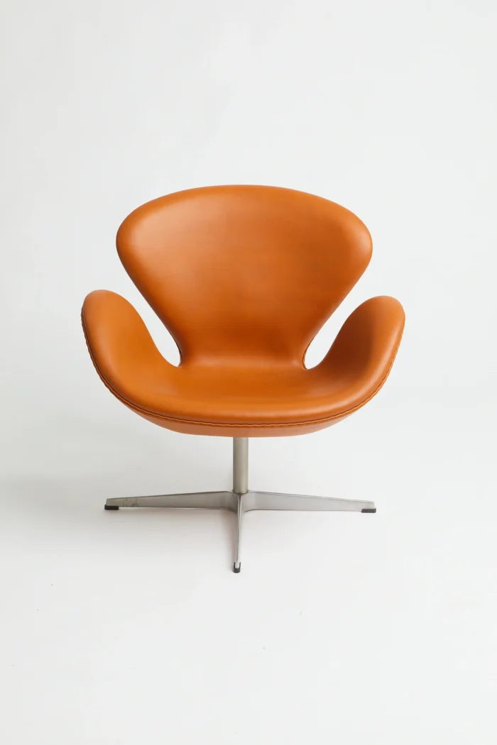 Svanen Elegance – Arne Jacobsen Lænestole