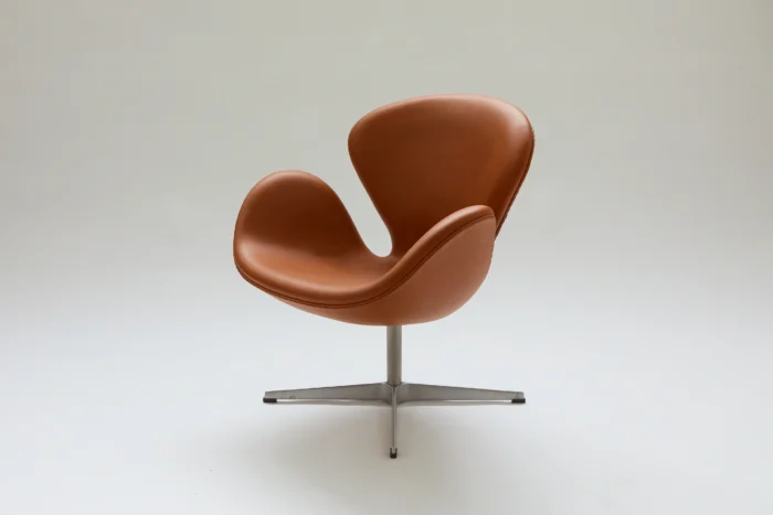 Svanen Elegance – Arne Jacobsen Lænestole